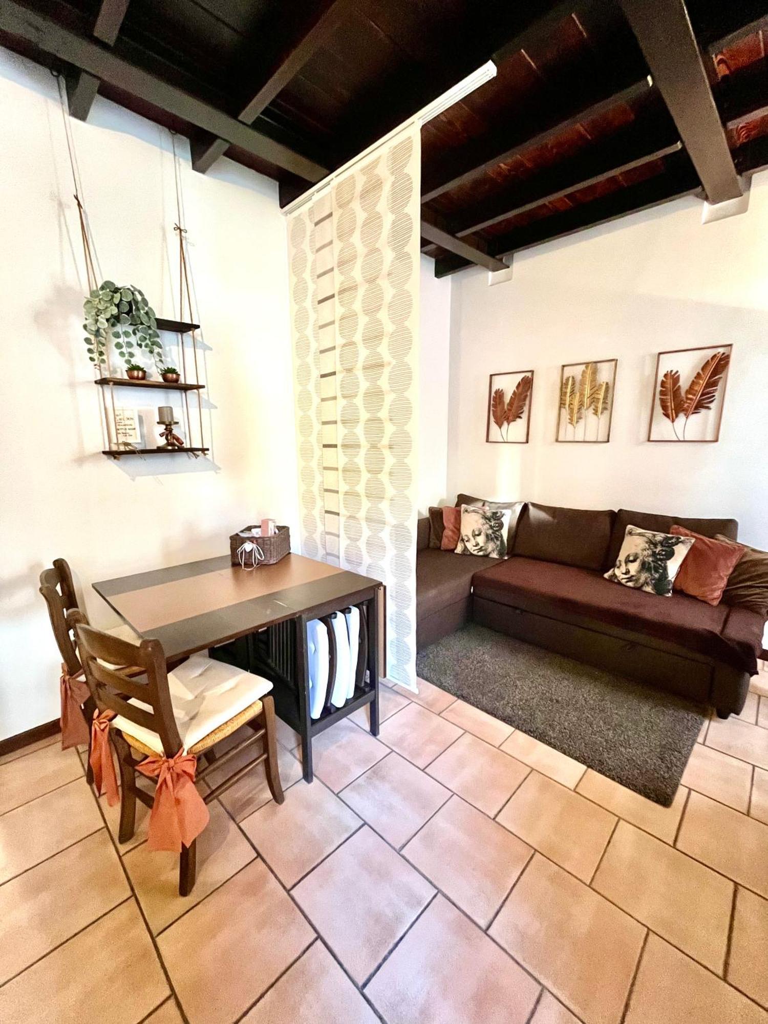 Porto Valentino 2 Apartment Сирмионе Екстериор снимка