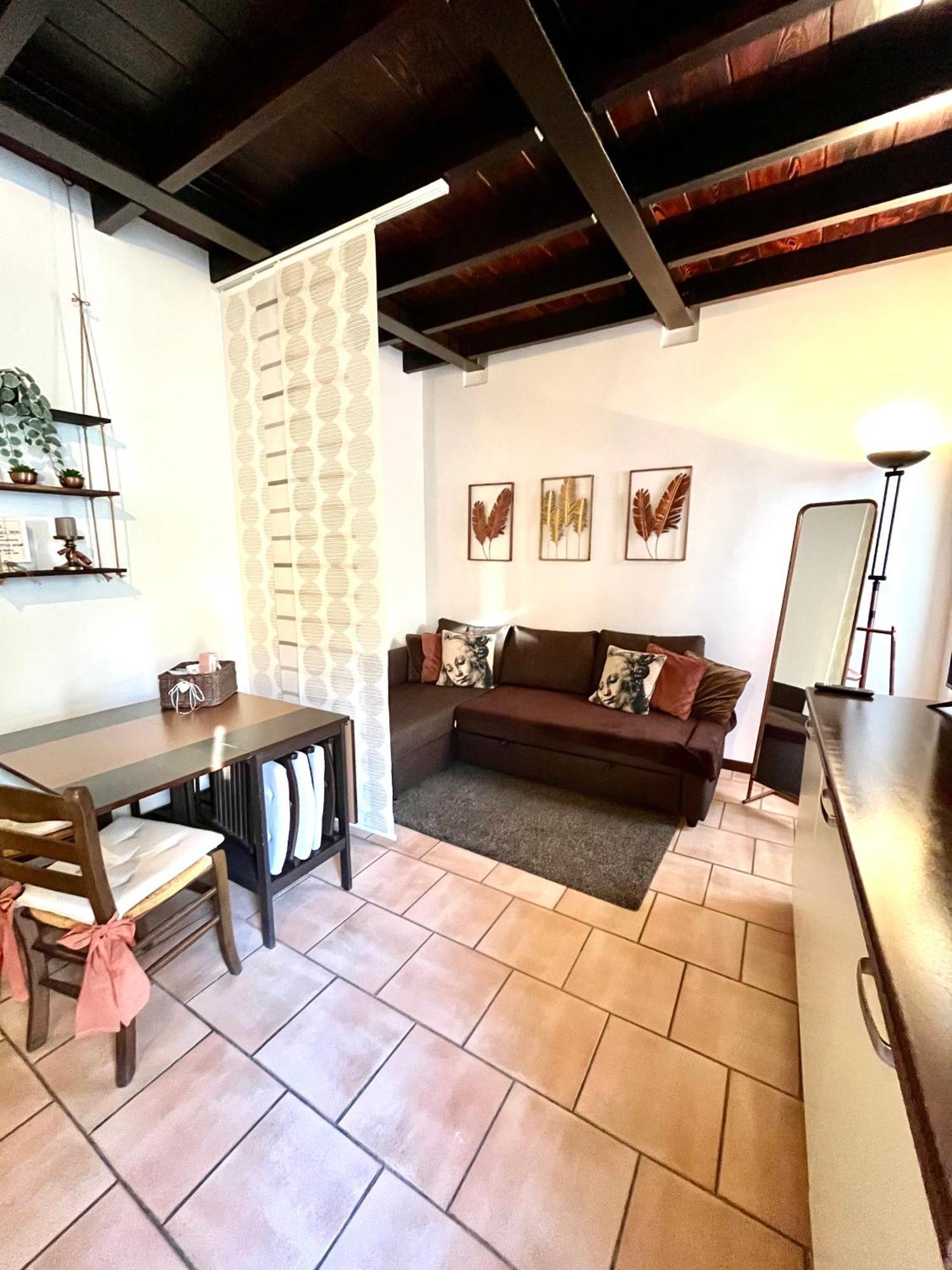Porto Valentino 2 Apartment Сирмионе Екстериор снимка