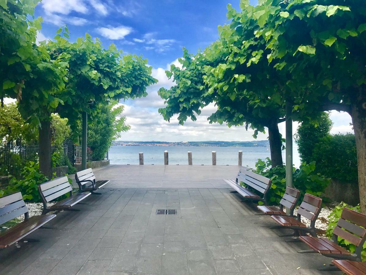 Porto Valentino 2 Apartment Сирмионе Екстериор снимка